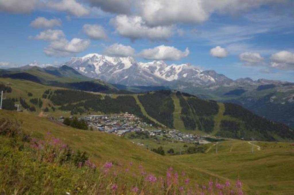 Lagrange Vacances Les Chalets Du Mont Blanc Hauteluce Bagian luar foto
